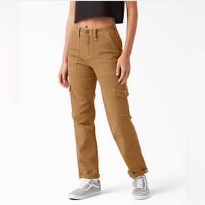 Dickies Women’s khaki brown cargo pants size 7/28